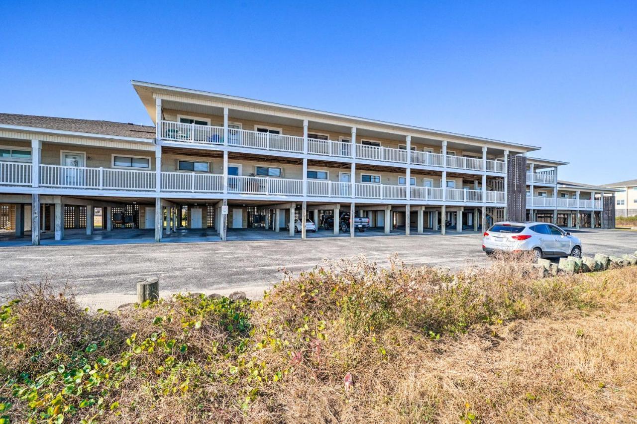 Oak Island Beachfront Condo With Community Pool Luaran gambar