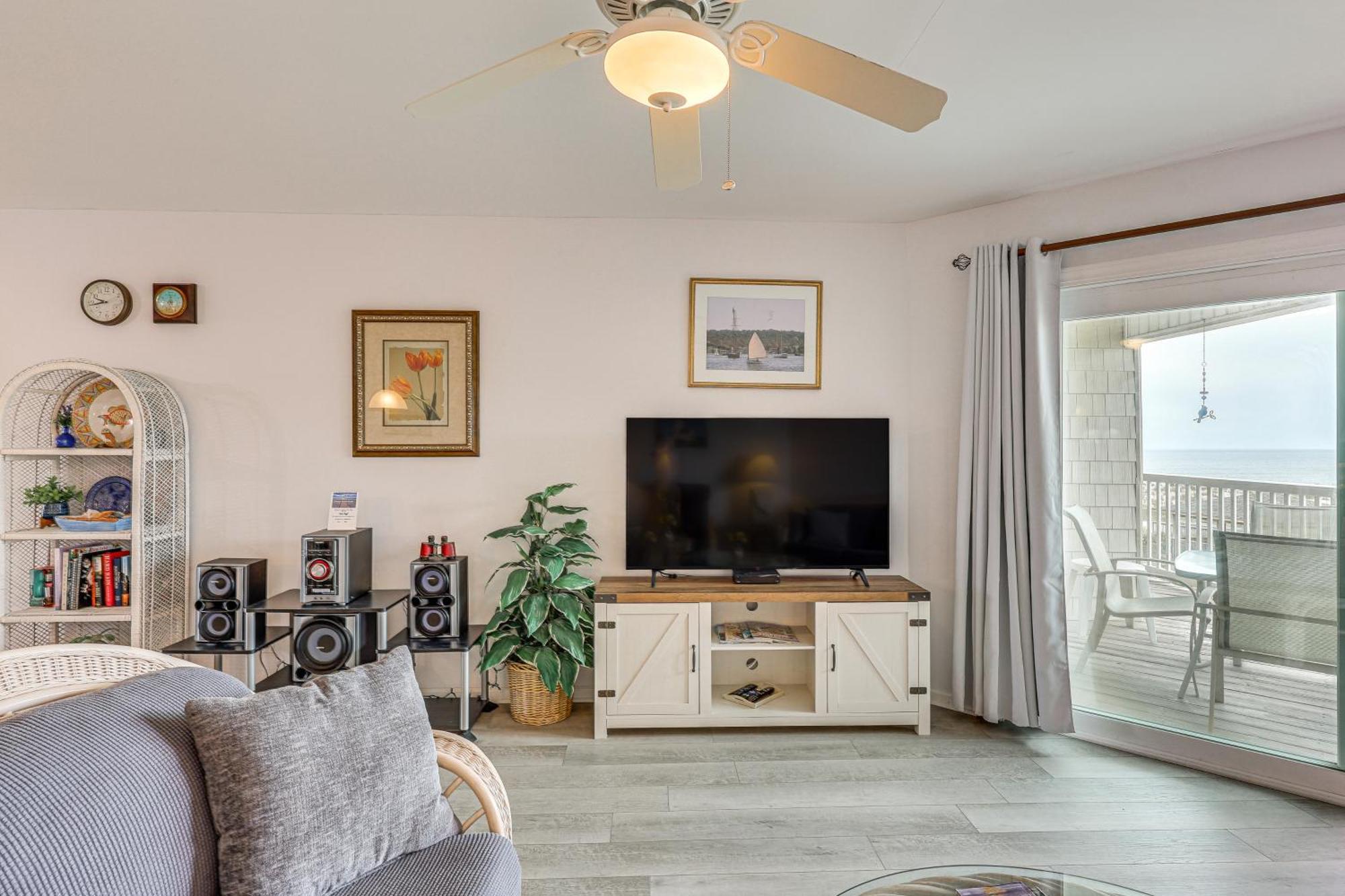 Oak Island Beachfront Condo With Community Pool Luaran gambar